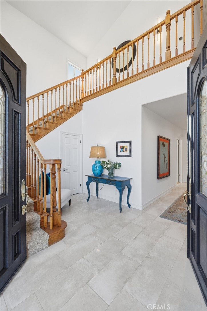 8325 Delgany Avenue Playa del Rey, CA 90293 - Photo 8 of 50 a view of entryway