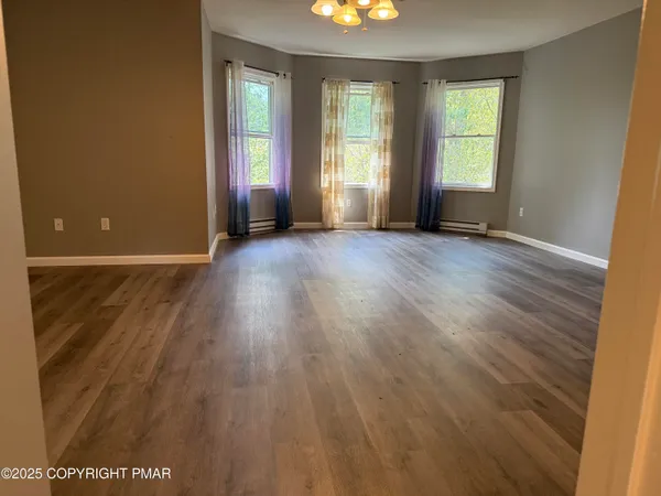 $2,500 | 3584 Bristol Circle West, East Stroudsburg, PA 18302