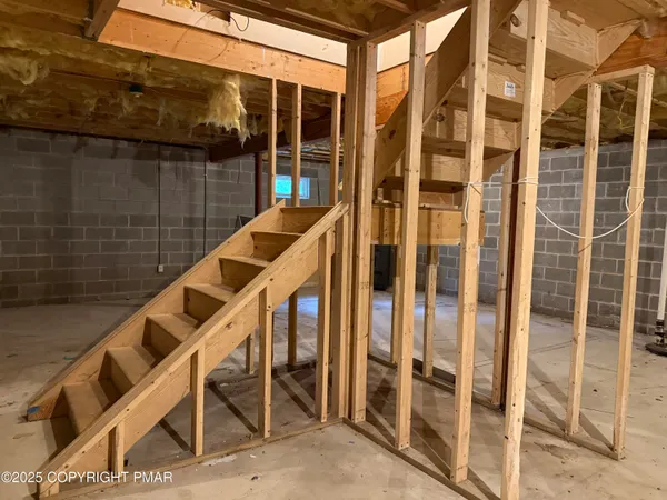 $2,500 | 3584 Bristol Circle West, East Stroudsburg, PA 18302