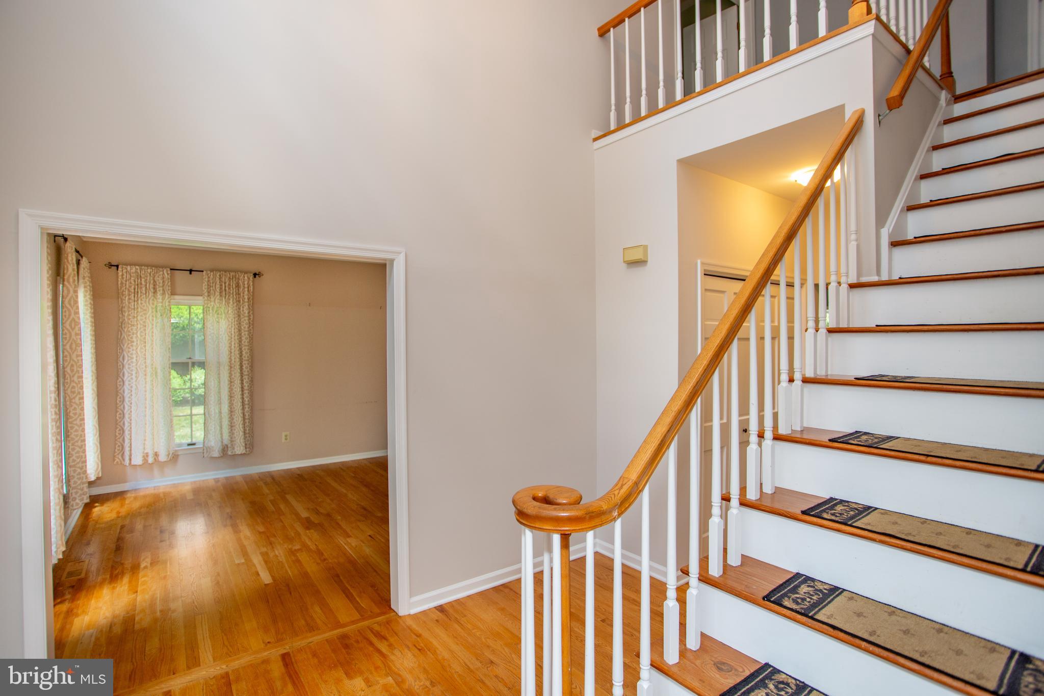 363 Birdsong Way Doylestown, PA 18901 - Photo 4 of 58 Two story foyer