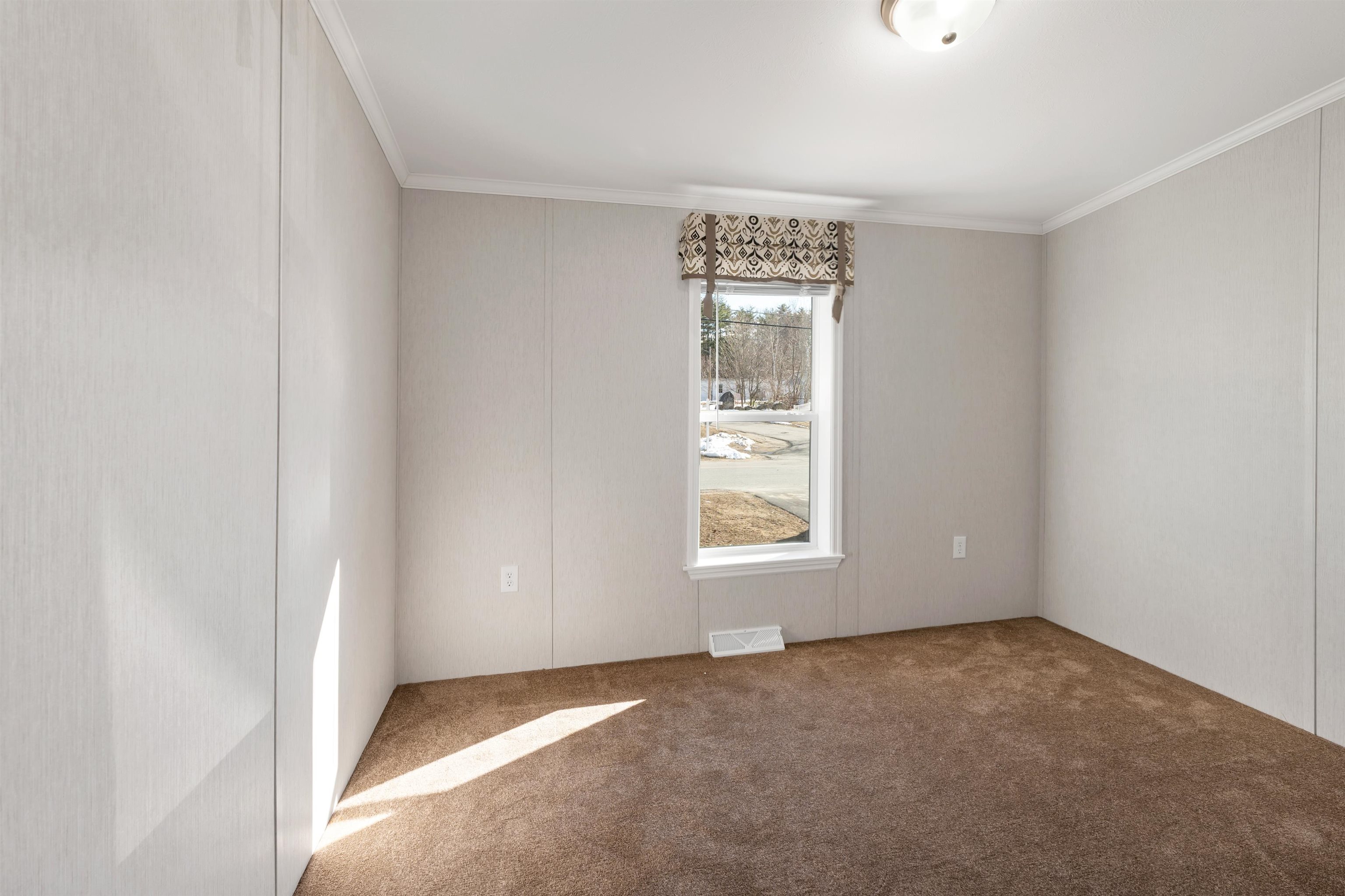 66 Lamplighter's Drive Conway, NH 03860 - Photo 24 of 31