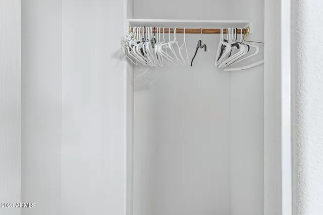 $1,800 | 6535 East Superstition Springs Boulevard, Unit 127, Mesa, AZ 85206