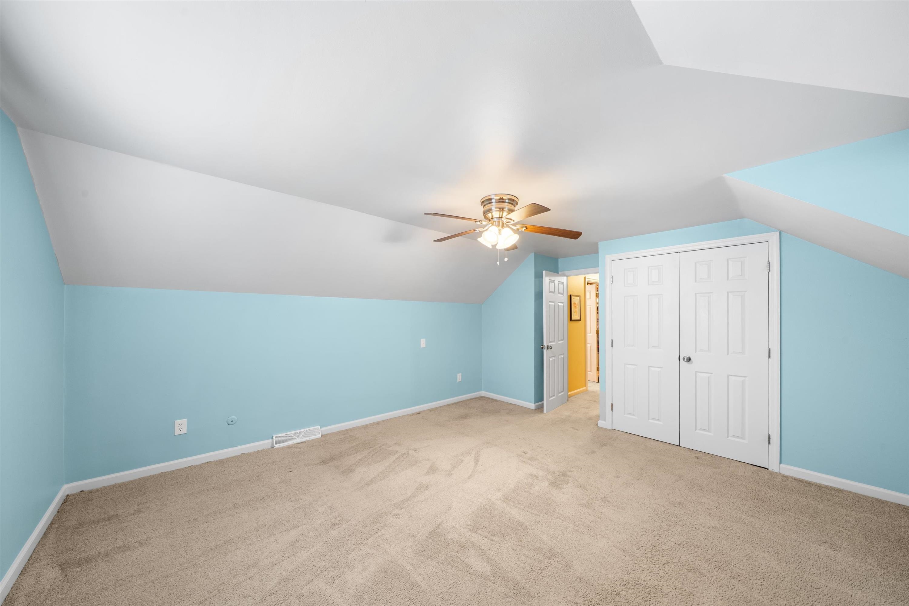23 Foxborough Road Ocean View, NJ 08230 - Photo 13 of 39