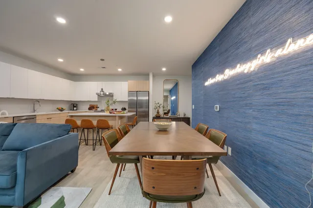 $6,995 | 635 7th Avenue South, Unit 204, Nashville, TN 37203