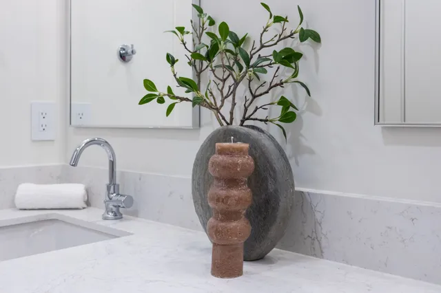 $6,995 | 635 7th Avenue South, Unit 204, Nashville, TN 37203