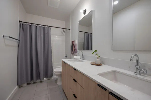 $6,995 | 635 7th Avenue South, Unit 204, Nashville, TN 37203