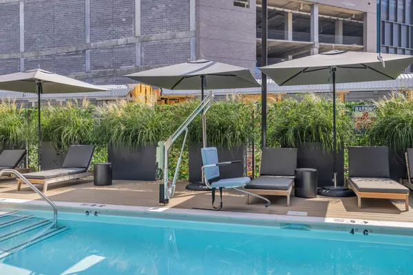 $6,995 | 635 7th Avenue South, Unit 204, Nashville, TN 37203