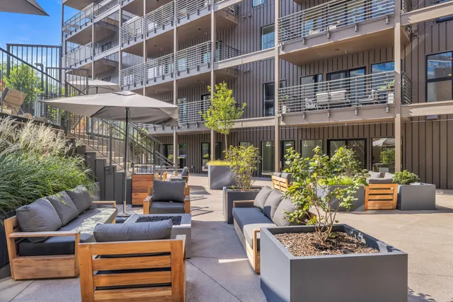 $6,995 | 635 7th Avenue South, Unit 204, Nashville, TN 37203