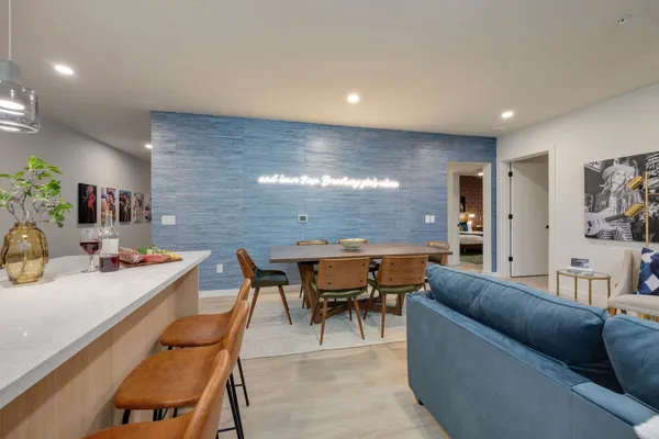 $6,995 | 635 7th Avenue South, Unit 204, Nashville, TN 37203