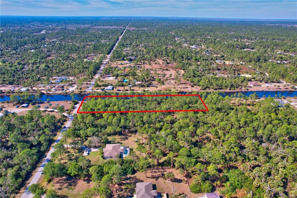 14 Ave Ne Naples Naples, FL 34102 - Photo 6 of 14 a view of a city