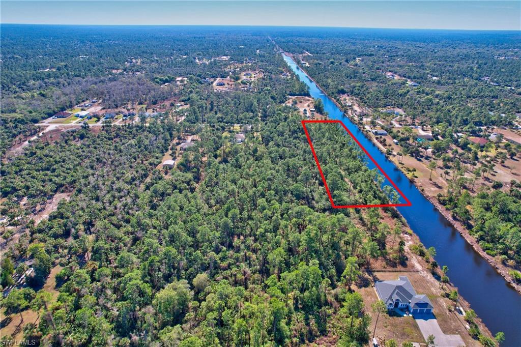 14 Ave Ne Naples Naples, FL 34102 - Photo 9 of 14 a view of a city