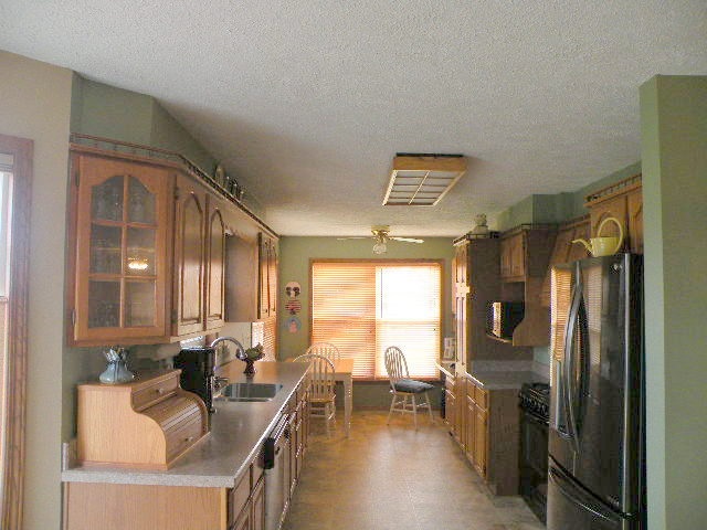 6123 South Byron Road Durand, MI 48429 - Photo 24 of 34 31367174-23.JPG