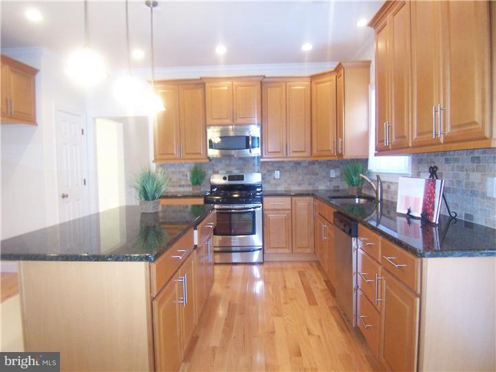 1131 Kirkwood Road Voorhees, NJ 08043 - Photo 9 of 19 Kitchen