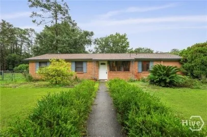 $2,995 | 2222 Bacon Park Drive, Savannah, GA 31406