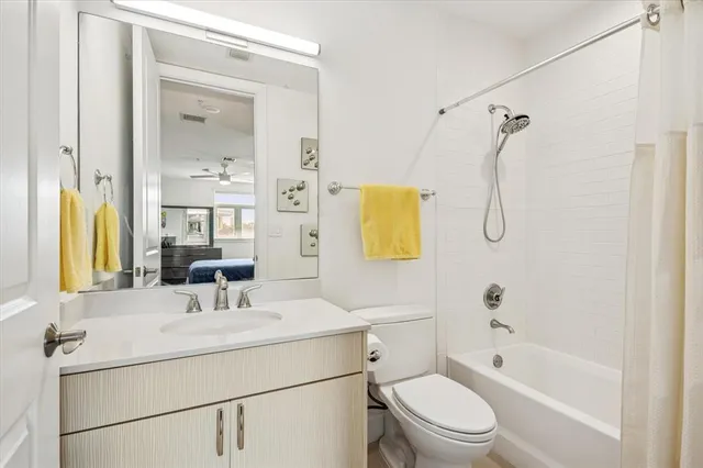 $3,125,000 | 63 Isle Of Venice Drive, Unit 63, Fort Lauderdale, FL 33301