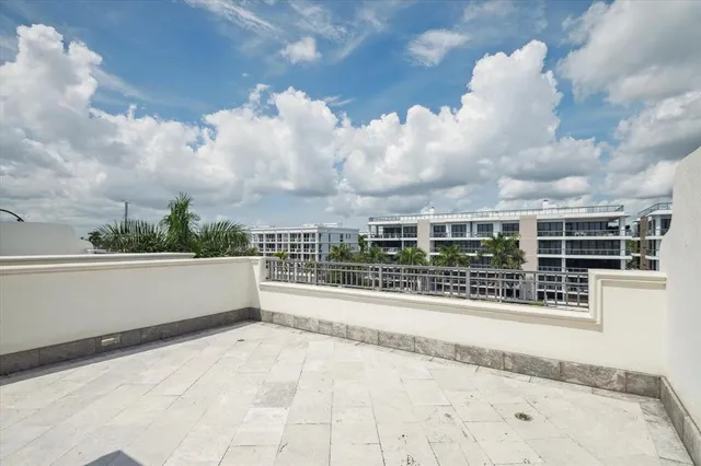 $3,125,000 | 63 Isle Of Venice Drive, Unit 63, Fort Lauderdale, FL 33301