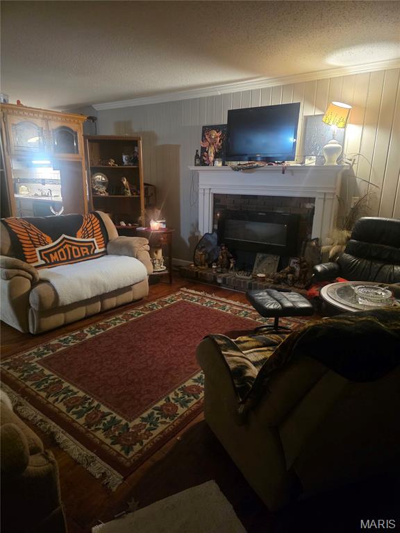2533 Belmont Drive High Ridge, MO 63049 - Photo 2 of 10