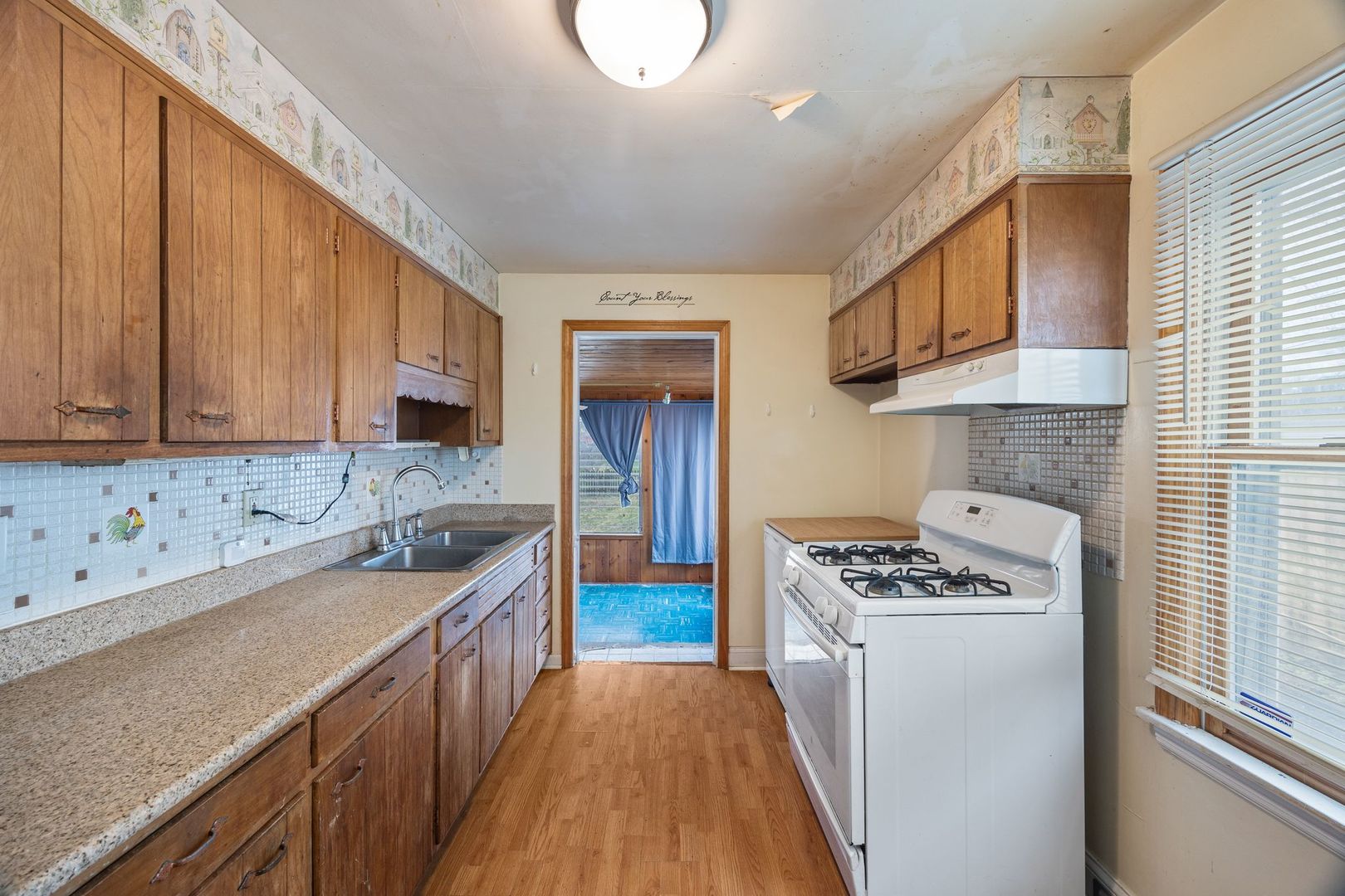 466 Miller Drive Elgin, IL 60123 - Photo 6 of 26