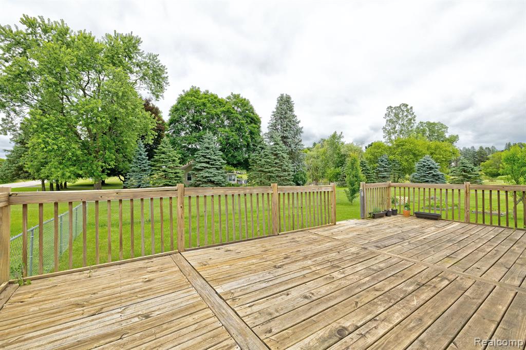 1793 Clark Road Lapeer, MI 48446 - Photo 37 of 38