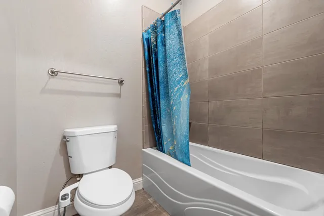 $655,000 | 2871 North Cypress Avenue, Fresno, CA 93727