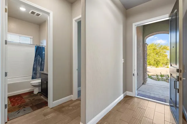 $655,000 | 2871 North Cypress Avenue, Fresno, CA 93727