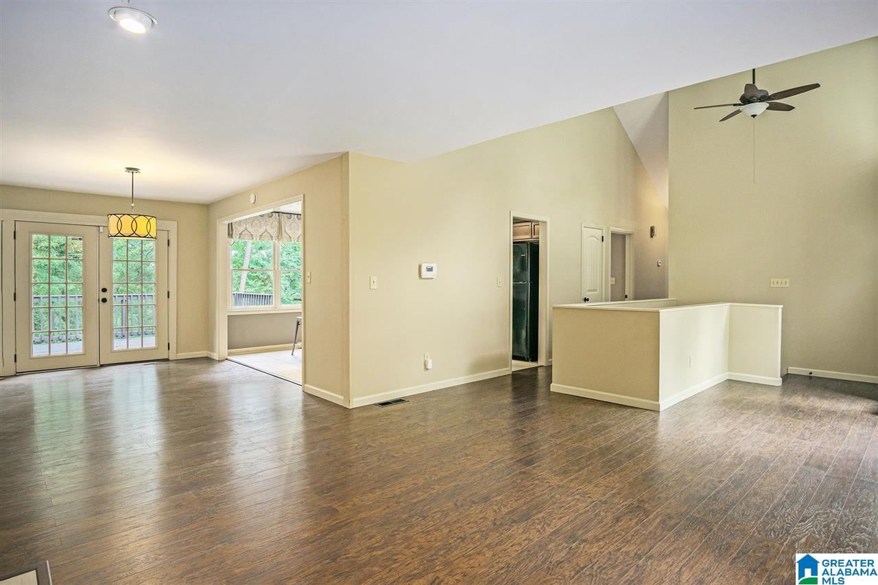 37 Shades Crest Road Birmingham, AL 35226 - Photo 5 of 34