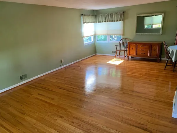 $2,500 | 3137 Belmont Avenue, Vestal, NY 13850