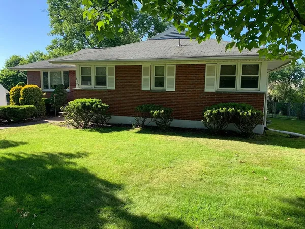 $2,500 | 3137 Belmont Avenue, Vestal, NY 13850