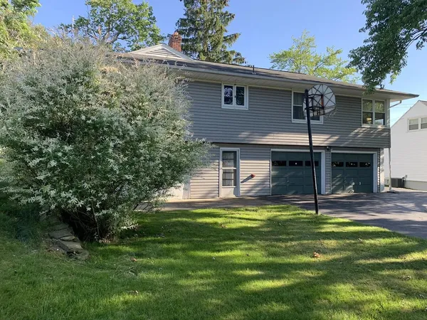 $2,500 | 3137 Belmont Avenue, Vestal, NY 13850