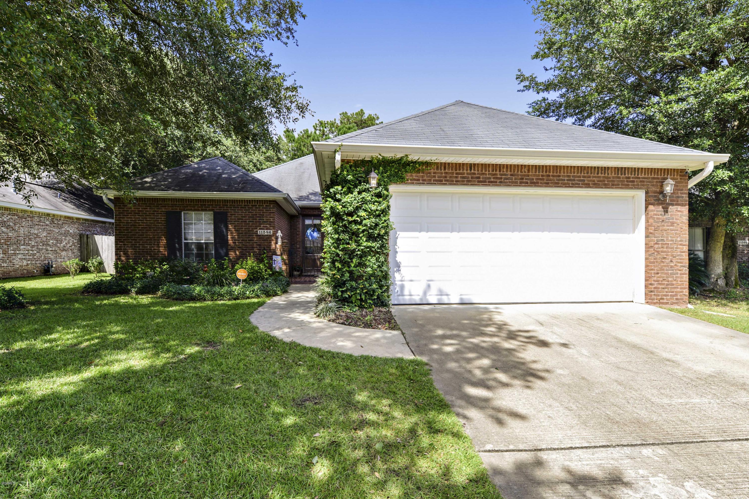 11586 Azalea Trace Gulfport, MS 39503 - Photo 1 of 27 Primary Photo