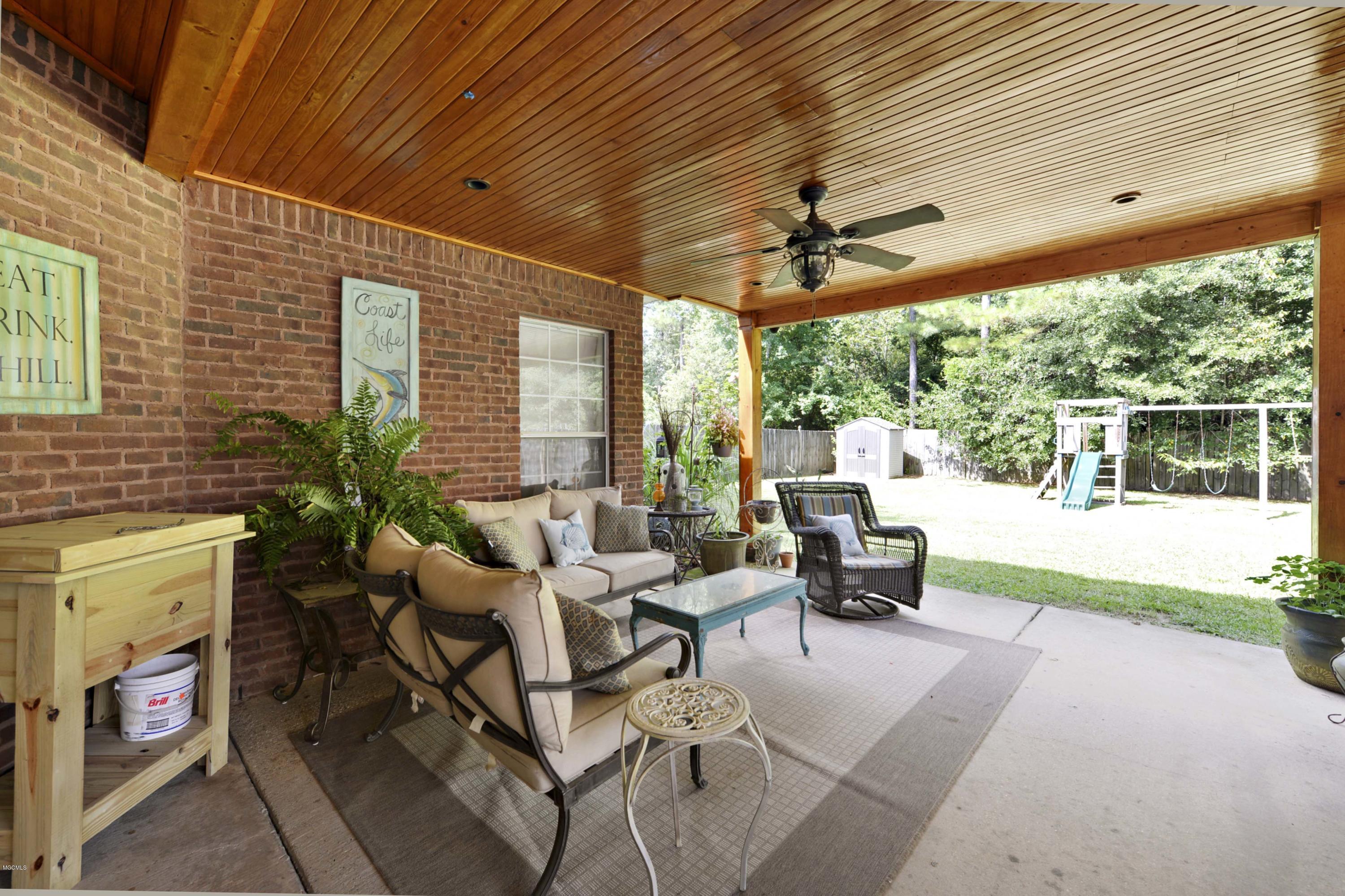 11586 Azalea Trace Gulfport, MS 39503 - Photo 23 of 27 023