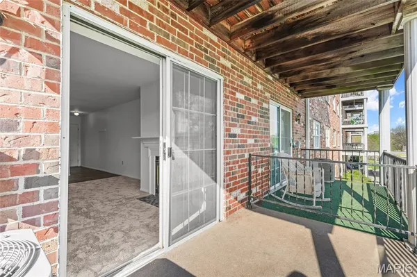 $99,500 | 3107 Garnette Drive, Unit B1, Bridgeton, MO 63044