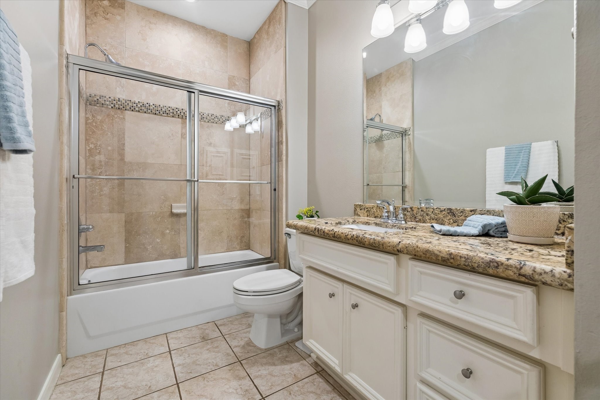 306 Fargo Street Houston, TX 77006 - Photo 24 of 35