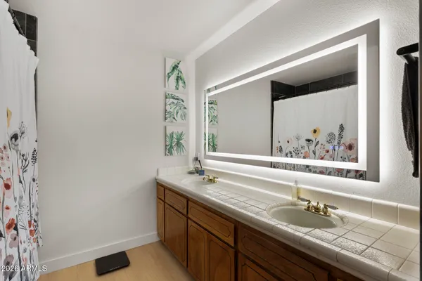 $2,950 | 2208 East Contessa Circle, Mesa, AZ 85213