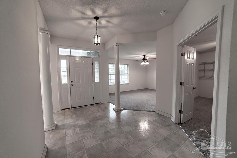 6030 Ridgeview Drive Milton, FL 32570 - Photo 3 of 29