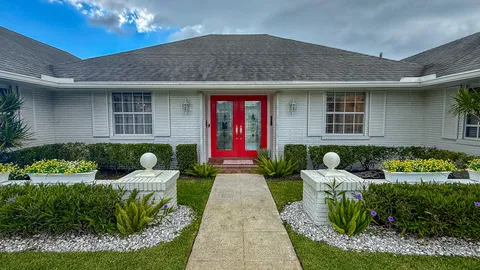 $1,149,000 | 10124 Seagrape Way, Palm Beach Gardens, FL 33418