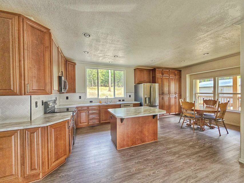 717 Dry Gulch Road Colville, WA 99114 - Photo 6 of 39