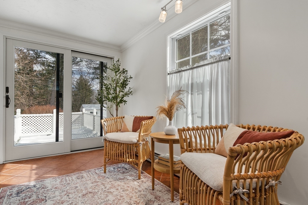 163 Dunstable Road Chelmsford, MA 01863 - Photo 14 of 29 Gallery Image 14