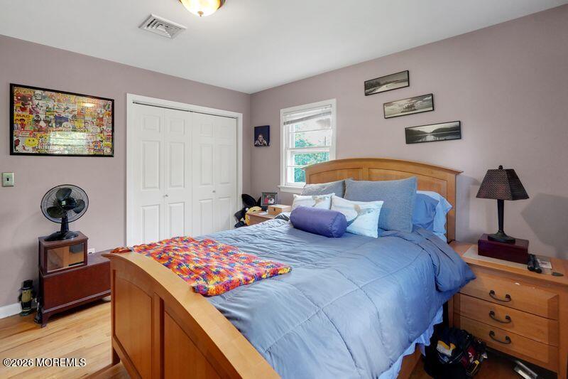 118 Ivins Road Neptune Township, NJ 07753 - Photo 14 of 31 rzDL1nPg