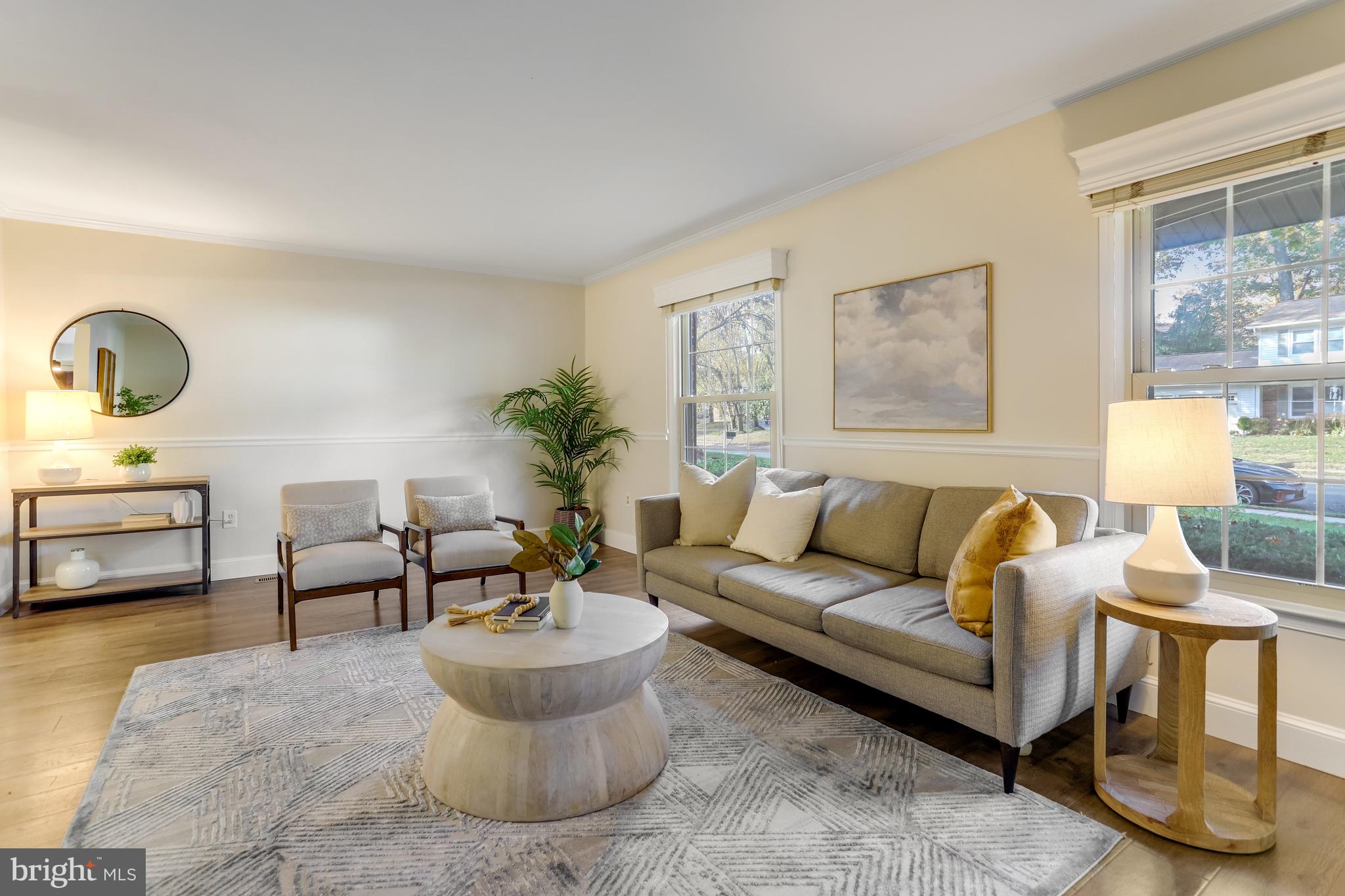 9210 Rockefeller Lane Springfield, VA 22153 - Photo 5 of 44 Plenty of space for weekend get togethers