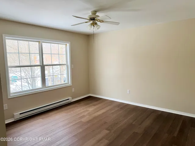 $2,250 | 1896 Pinecrest Court, Tobyhanna, PA 18466