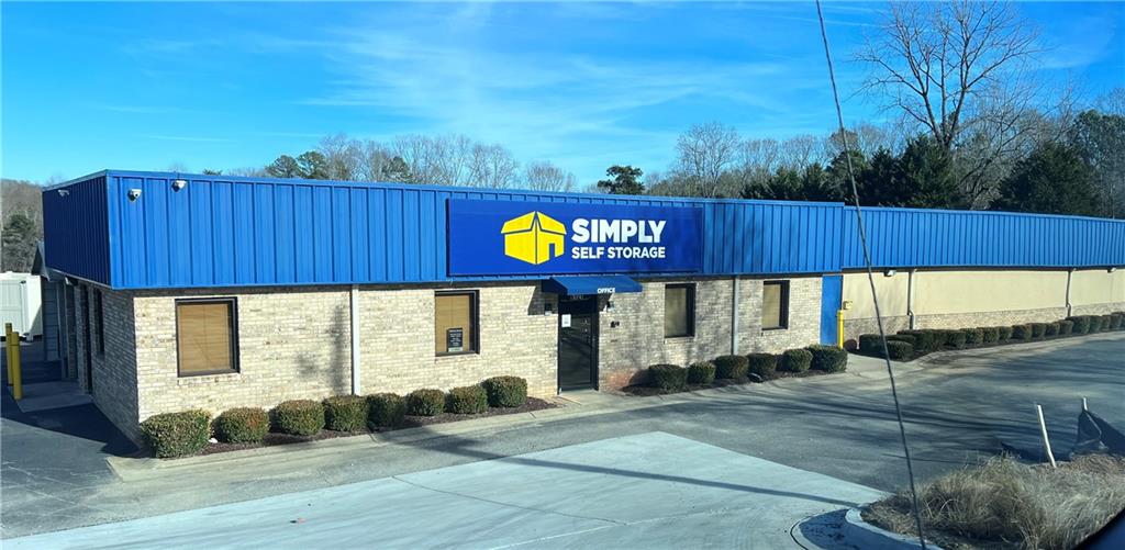 6151 Spout Springs Road Flowery Branch, GA 30542 - Photo 2 of 38