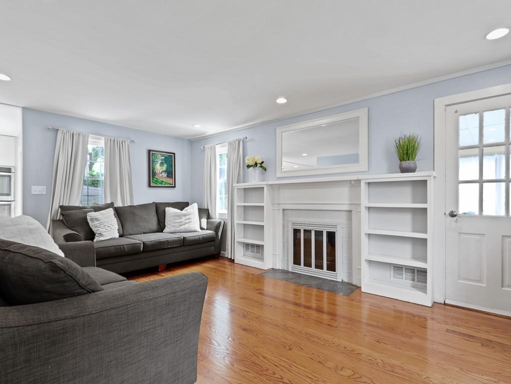 6 Barnesdale Road Natick, MA 01760 - Photo 8 of 36 Gallery Image 8