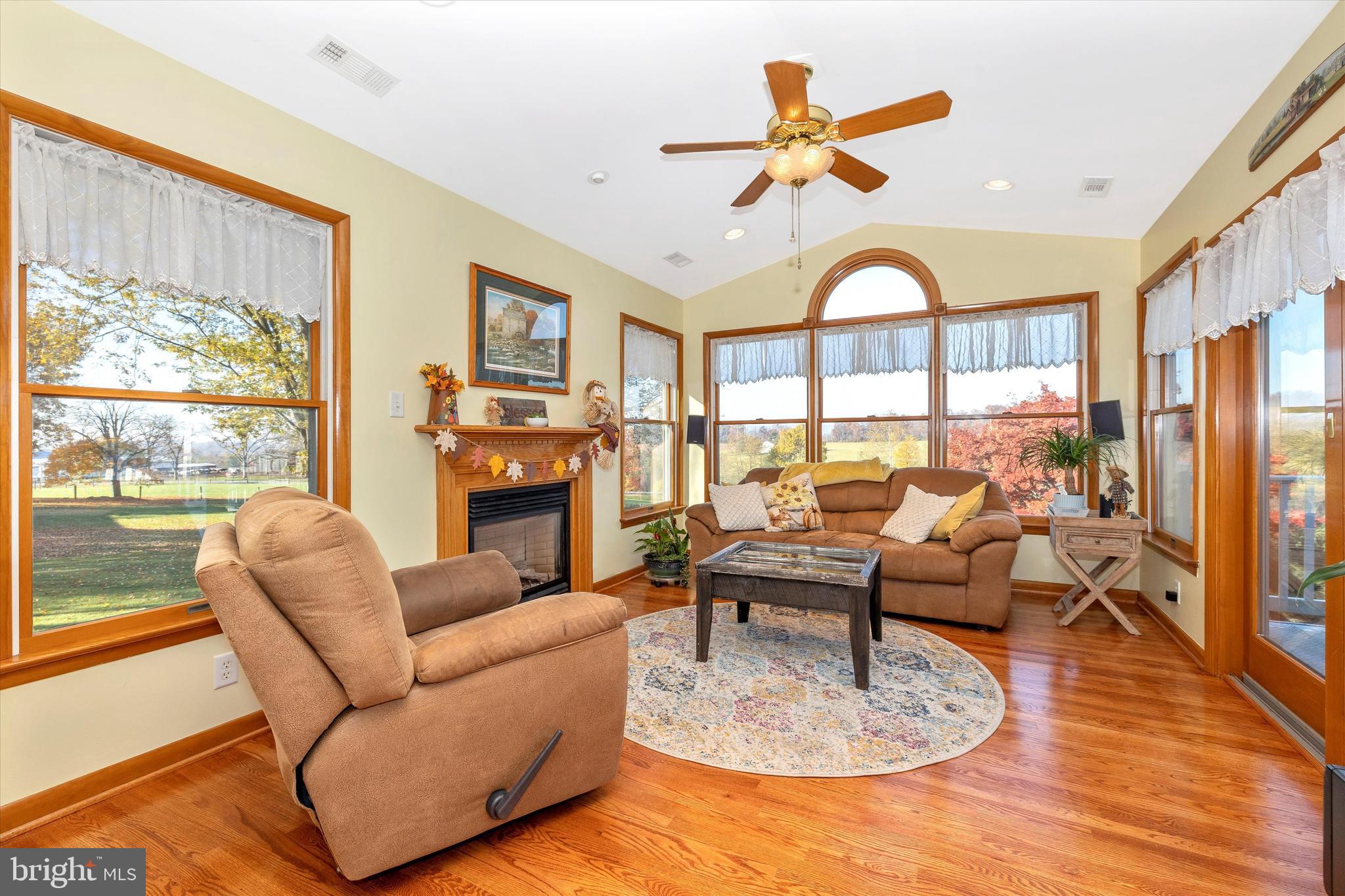 13020 Myers Road Rocky Ridge, MD 21778 - Photo 17 of 75 Family Room