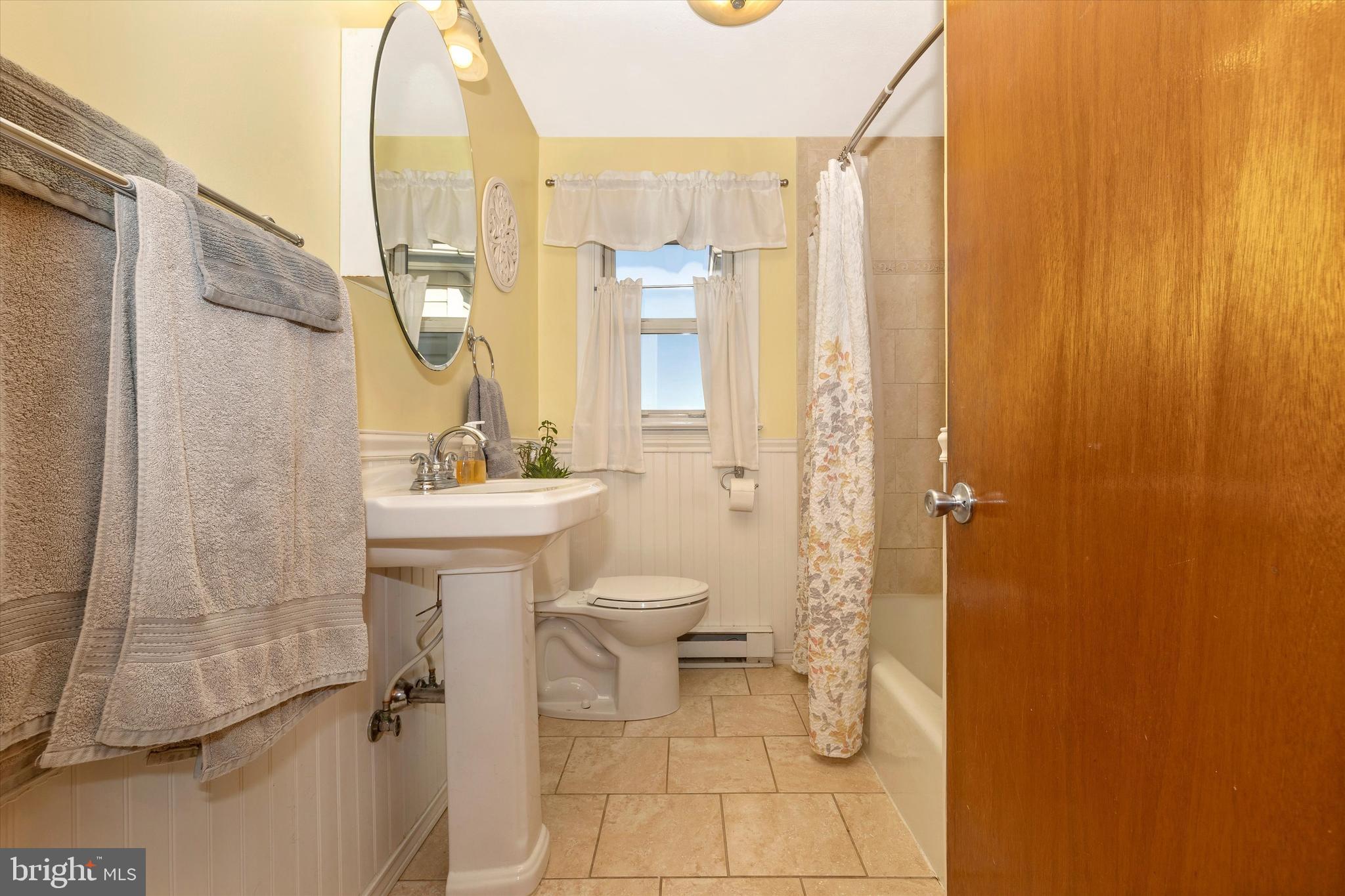 13020 Myers Road Rocky Ridge, MD 21778 - Photo 28 of 75 Main level bath