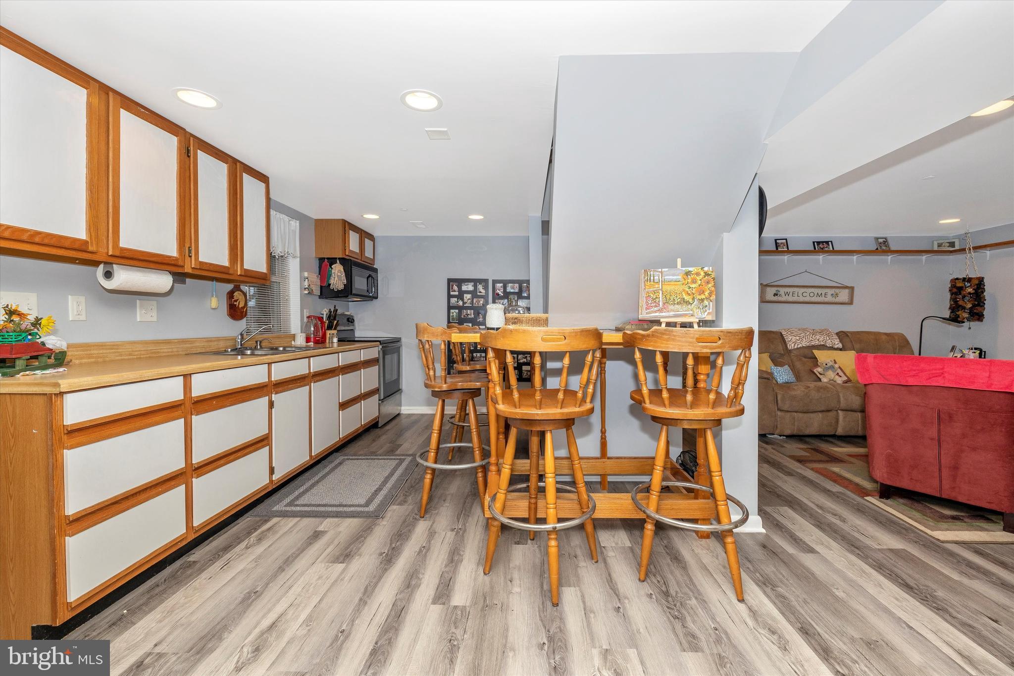 13020 Myers Road Rocky Ridge, MD 21778 - Photo 34 of 75 Kitchenette