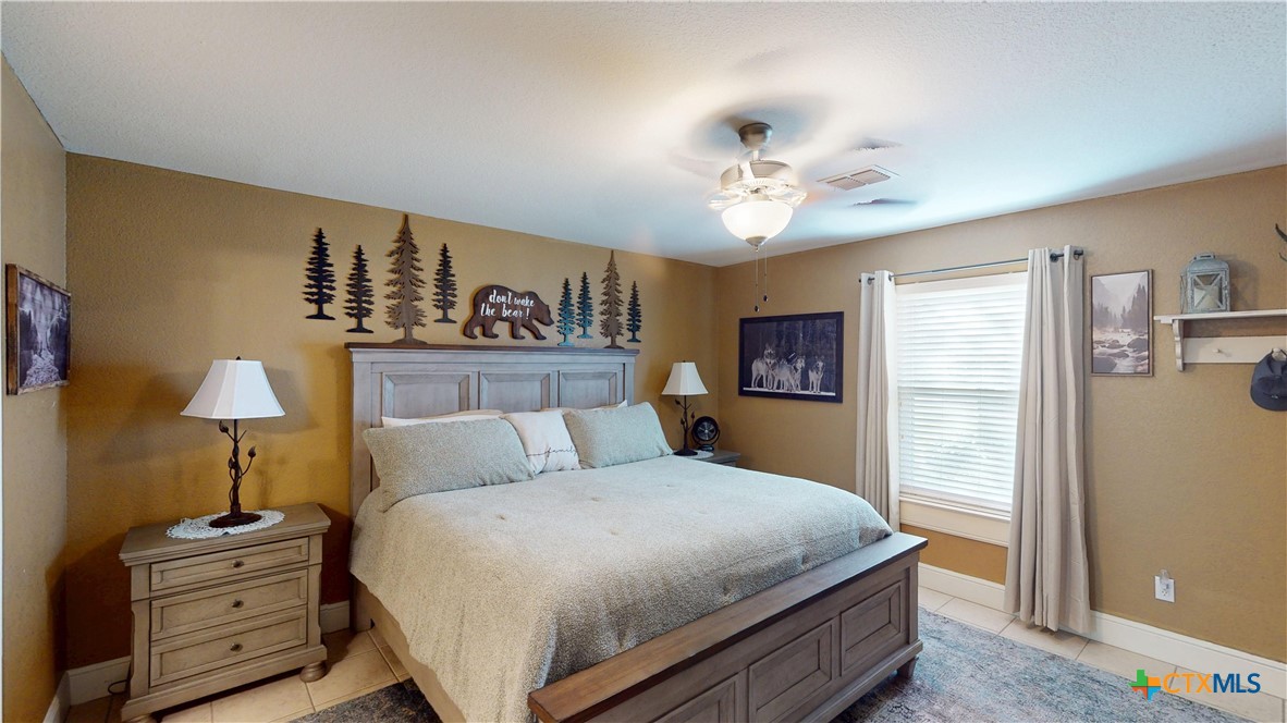 164 Russell Road Victoria, TX 77904 - Photo 24 of 48