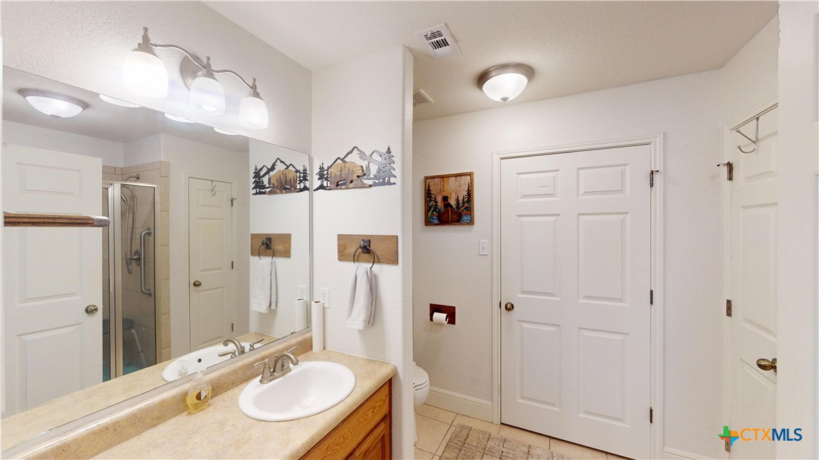 164 Russell Road Victoria, TX 77904 - Photo 28 of 48