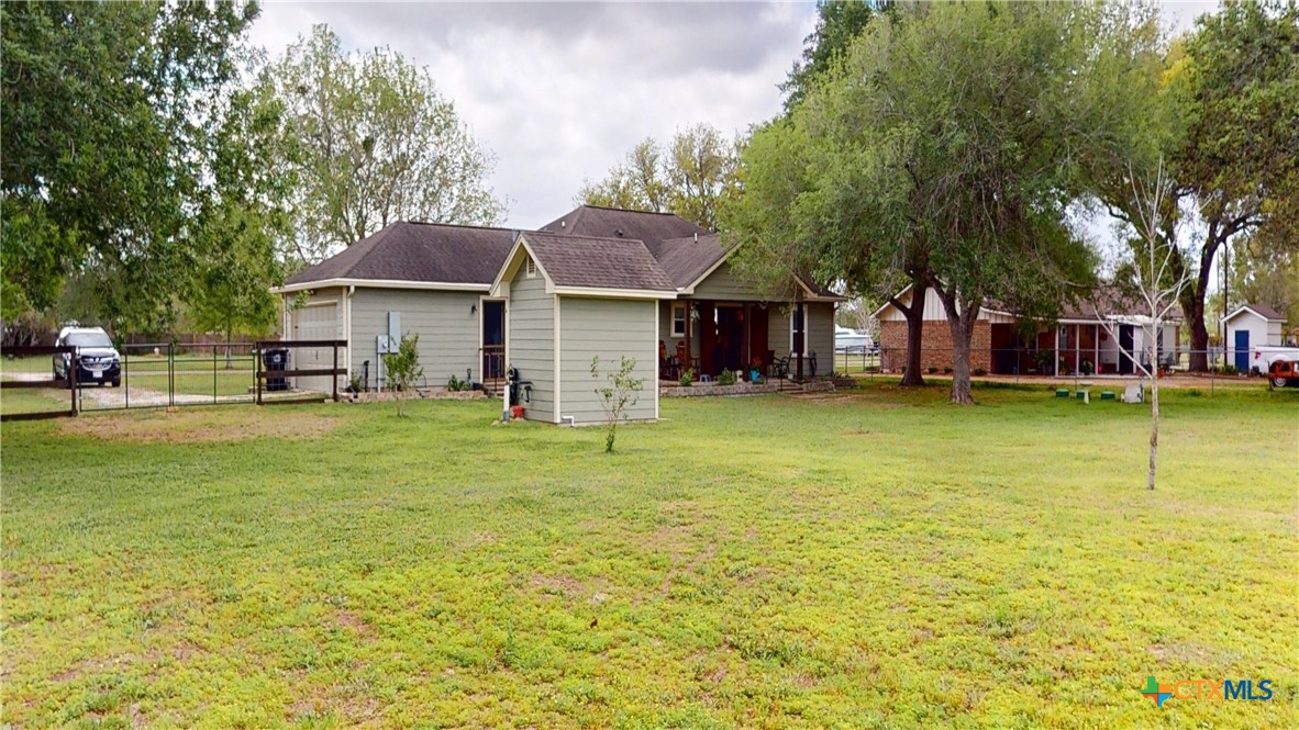 164 Russell Road Victoria, TX 77904 - Photo 43 of 48