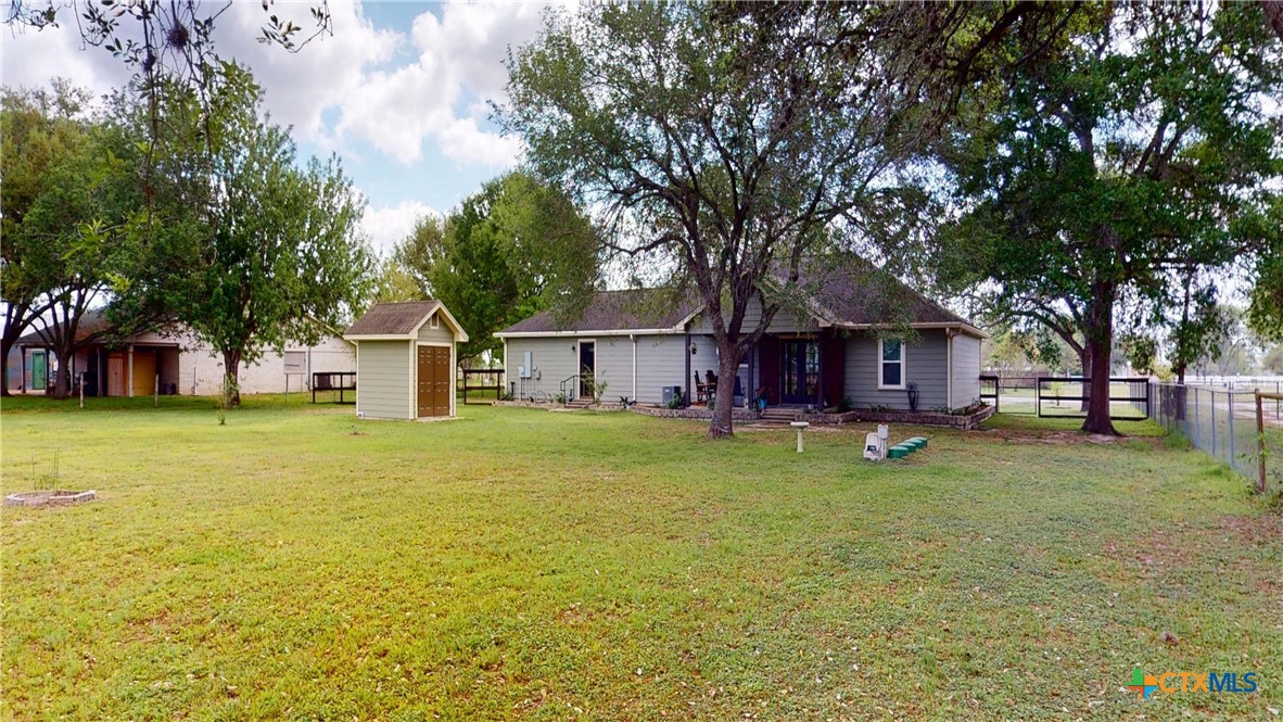 164 Russell Road Victoria, TX 77904 - Photo 45 of 48